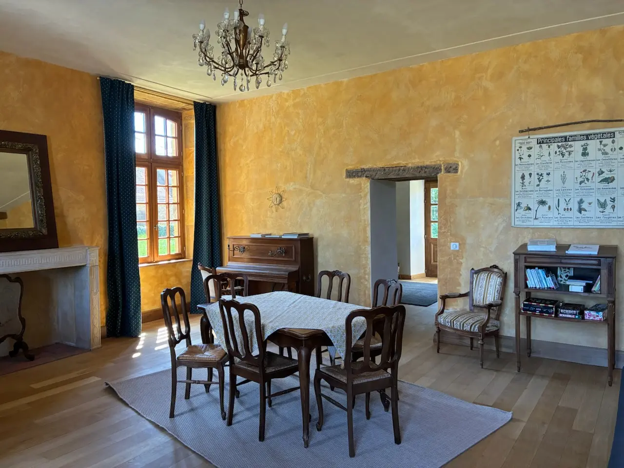Vue du salon du Domaine du Puy Haut